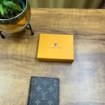 _L*_PREMIUM LEATHER WALLET_WITH BOX