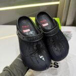 CROCCS X MARVEL BLACK SPIDERMAN CLOG