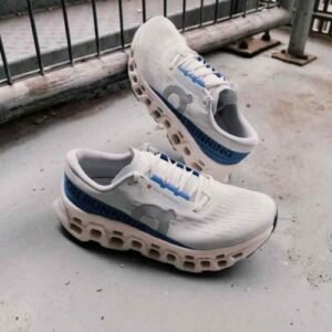 On Cloud Monster 3 Iceberg Ivory
