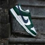 nikkee Sb dunk low Gorge Green midnight navy phantom