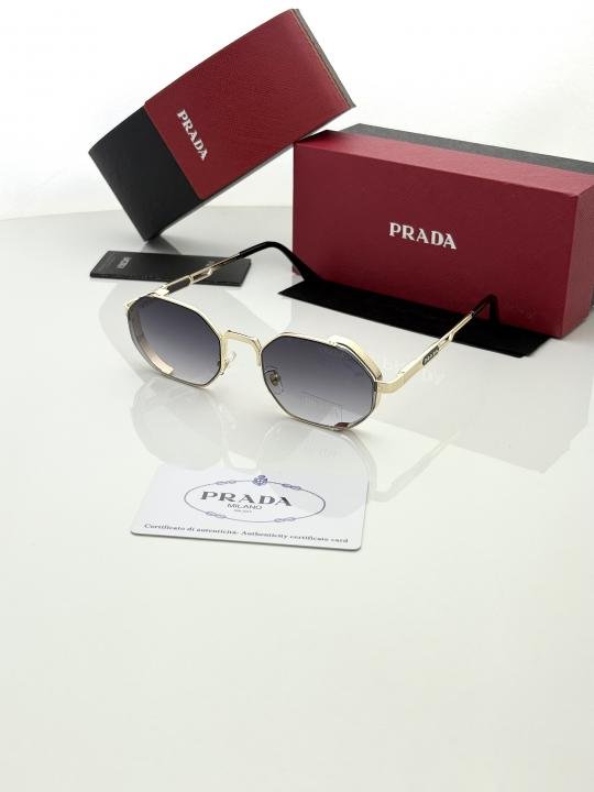 Prad_Golden Black Shaded_Premium_Sunglasses