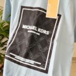 MICH*EL K*RS_PREMIUM_ROUND NECK_WITH_OG TAG_(M SIZE)